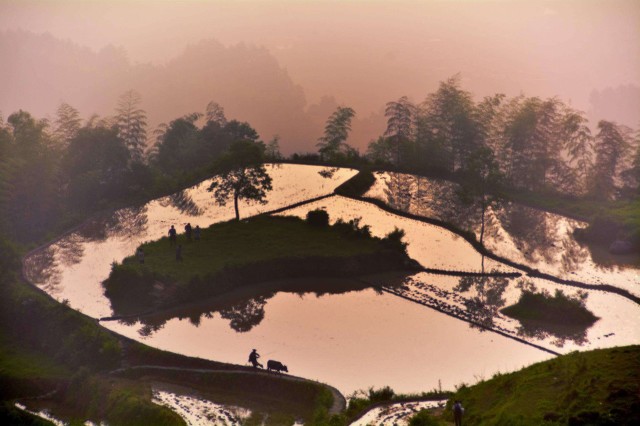 中(zhong)國(guo)20箇(ge)美豔絕倫的(de)景觀，你去過(guo)10箇(ge)就算旅遊達人(ren)啦